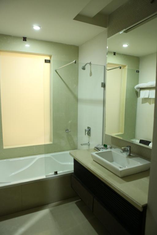 Krome - A - Boutique Hotel Meerut Exterior photo